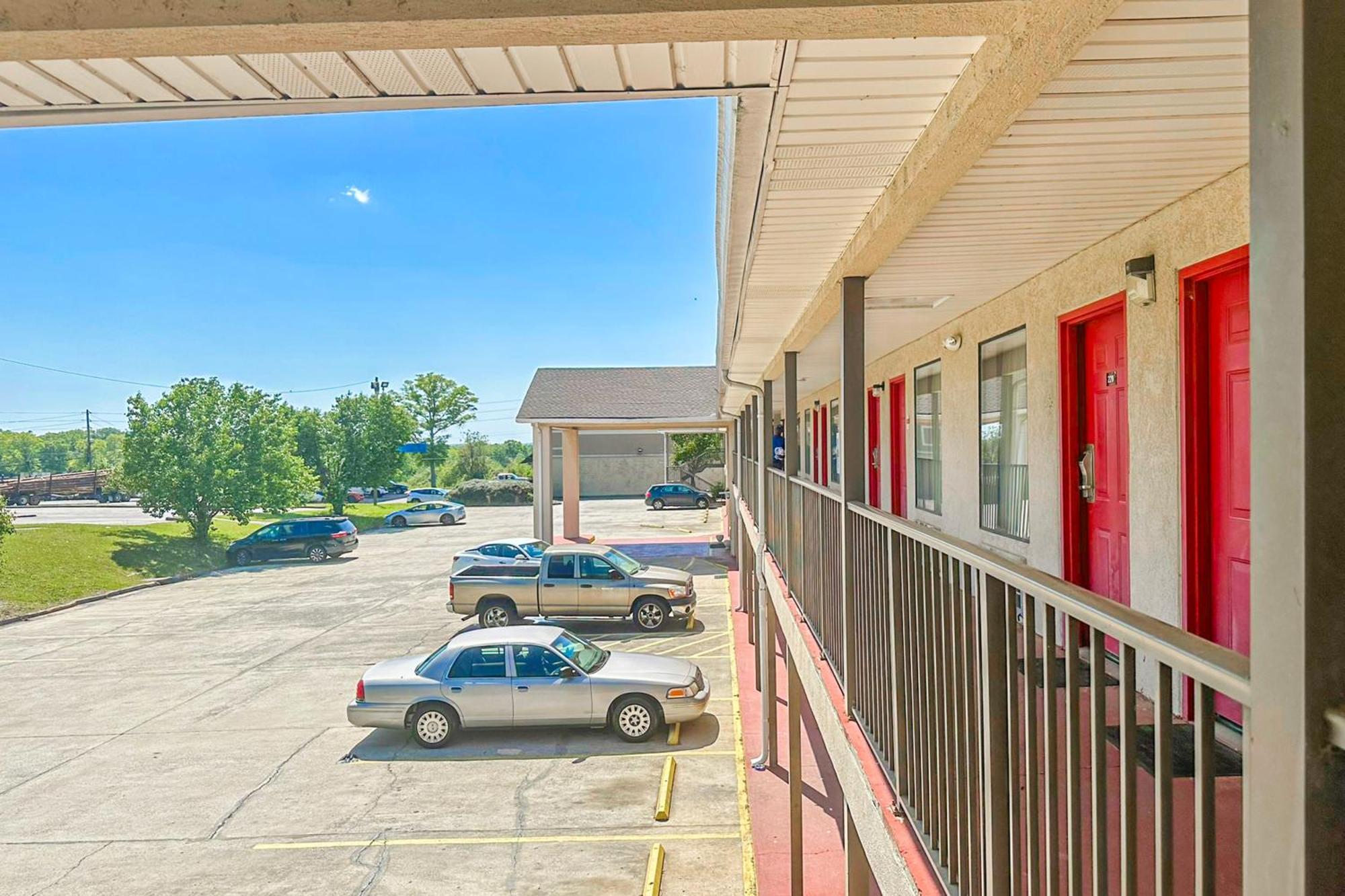Oyo Hotel East Macon I-75 Extérieur photo