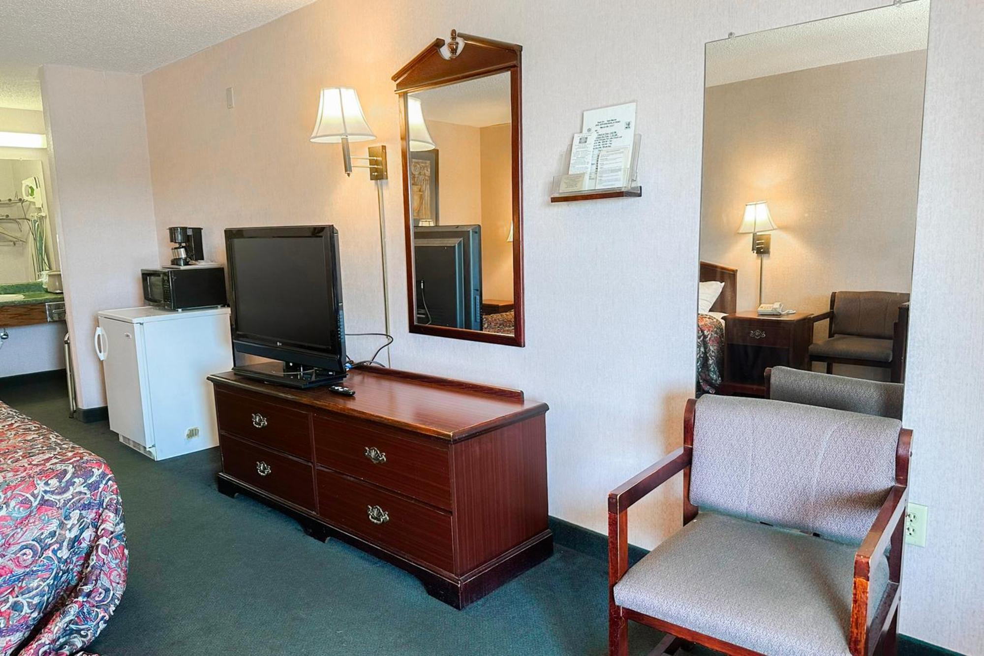 Oyo Hotel East Macon I-75 Extérieur photo